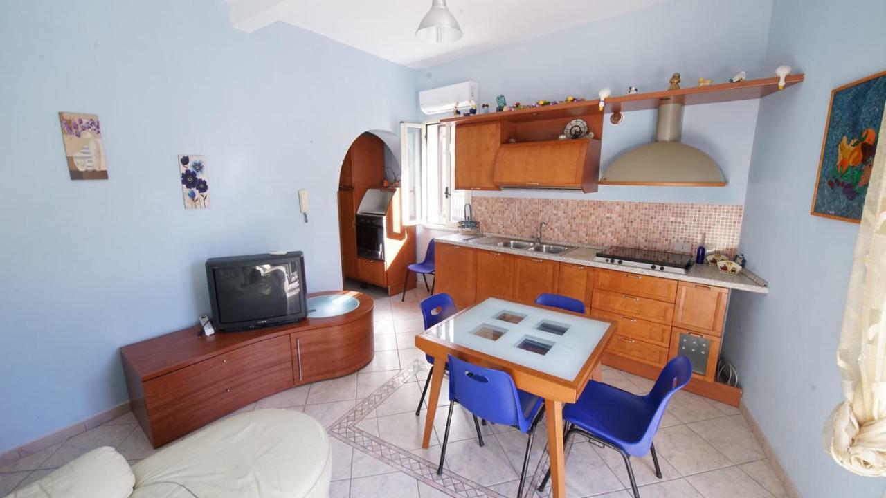 カンポフェリーチェ・ディ・ロッチェッラCasa Eleonoraアパートメント エクステリア 写真